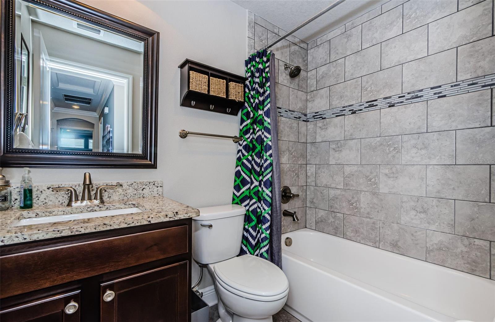 Image 34 of 82 For 2554 Claymore Street