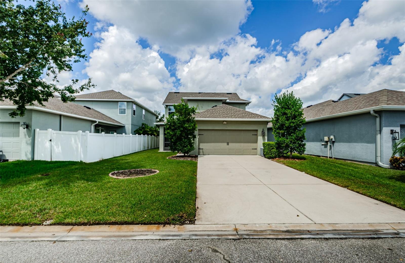 Image 41 of 82 For 2554 Claymore Street