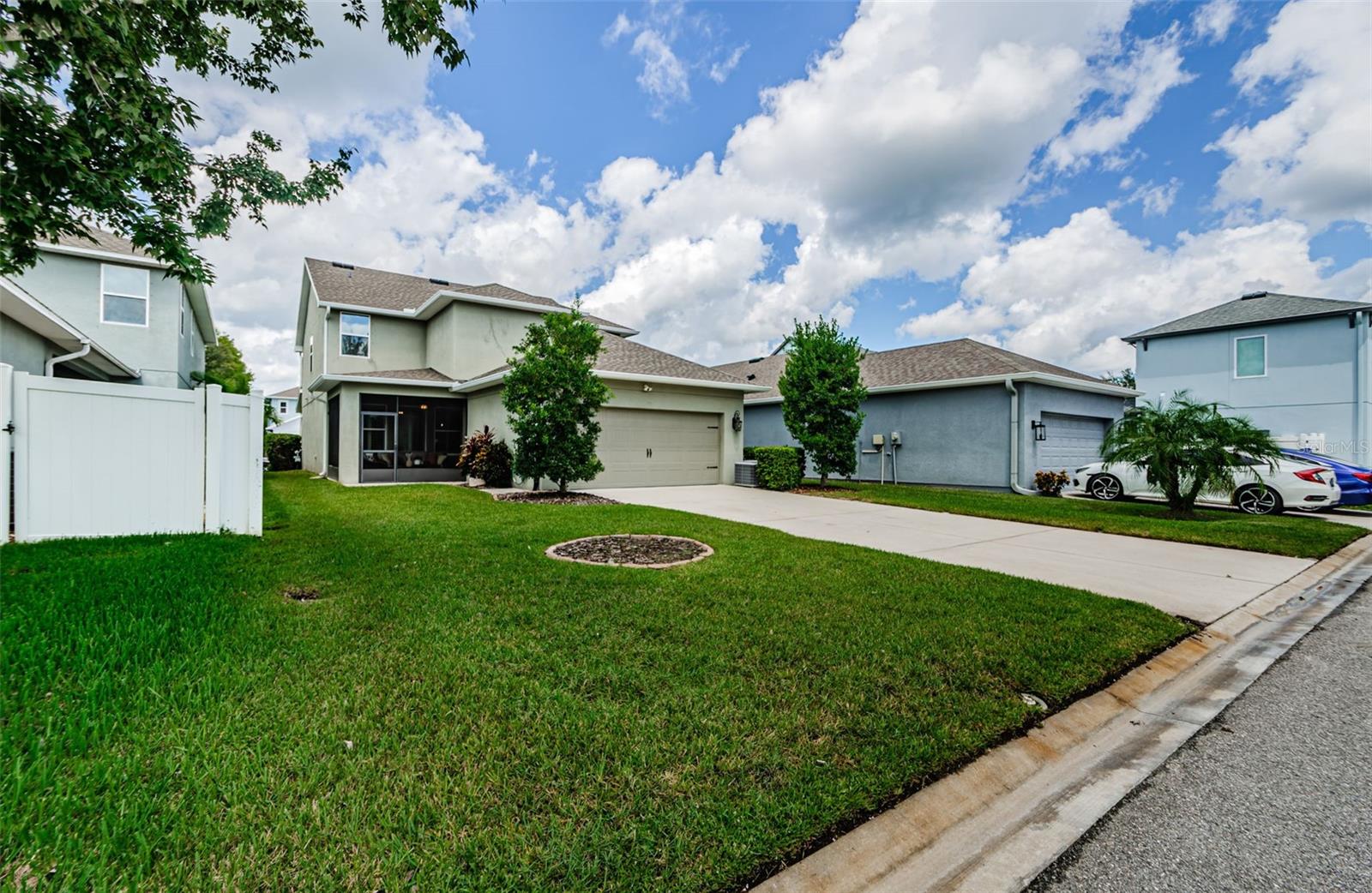 Image 42 of 82 For 2554 Claymore Street