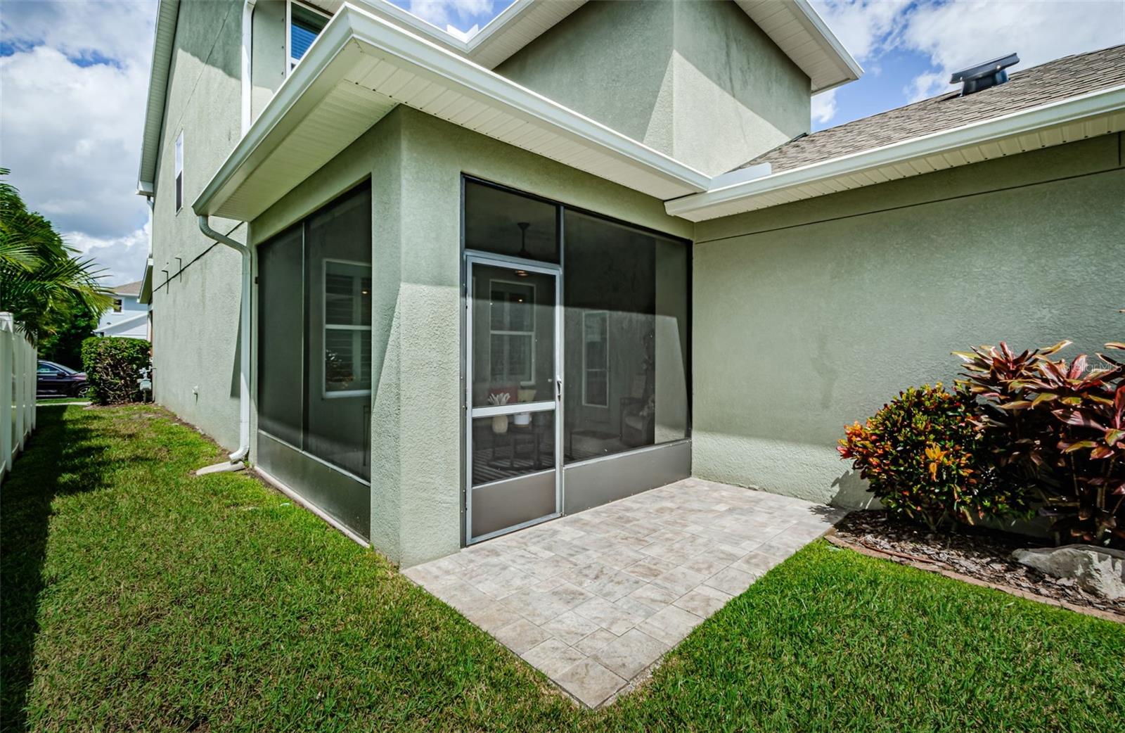 Image 44 of 82 For 2554 Claymore Street