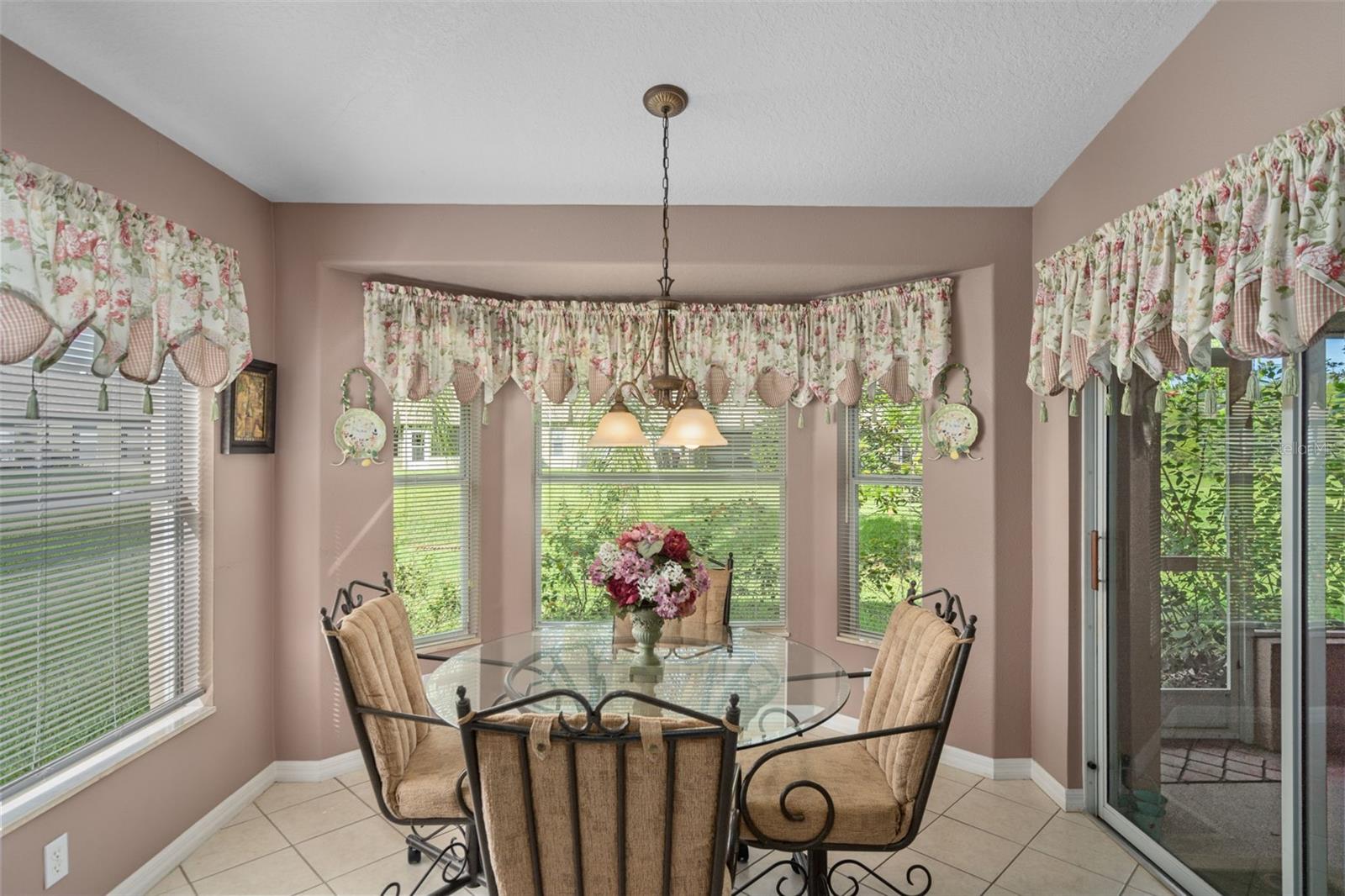 Image 16 of 55 For 18129 Baywood Forest Drive