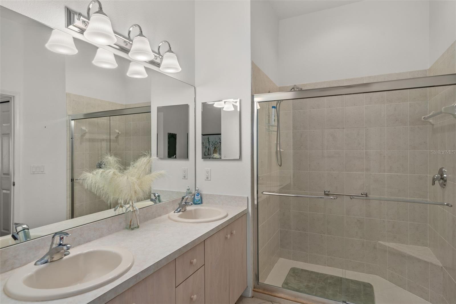 Image 23 of 55 For 18129 Baywood Forest Drive