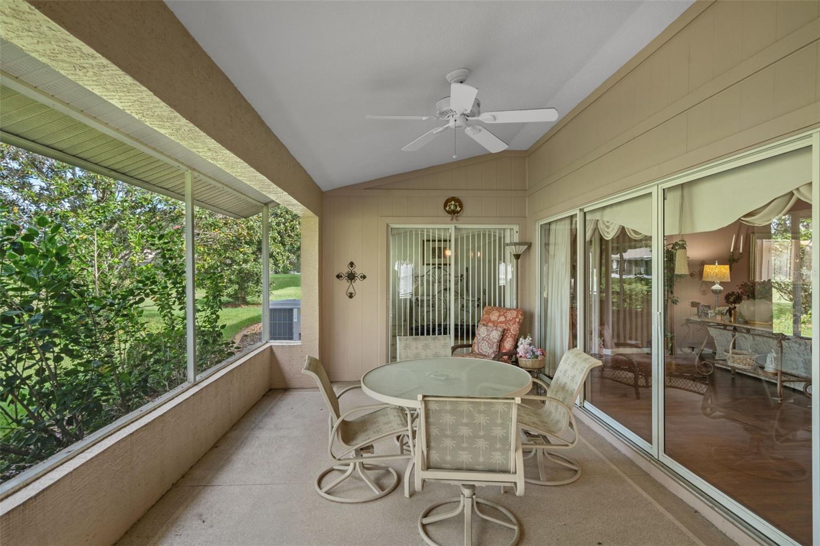 Image 32 of 55 For 18129 Baywood Forest Drive