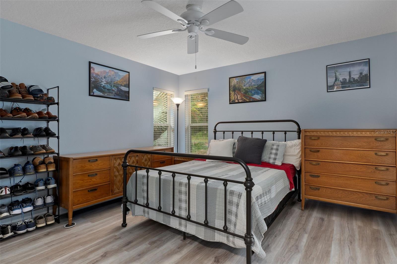 Image 21 of 36 For 6 Coconut Court