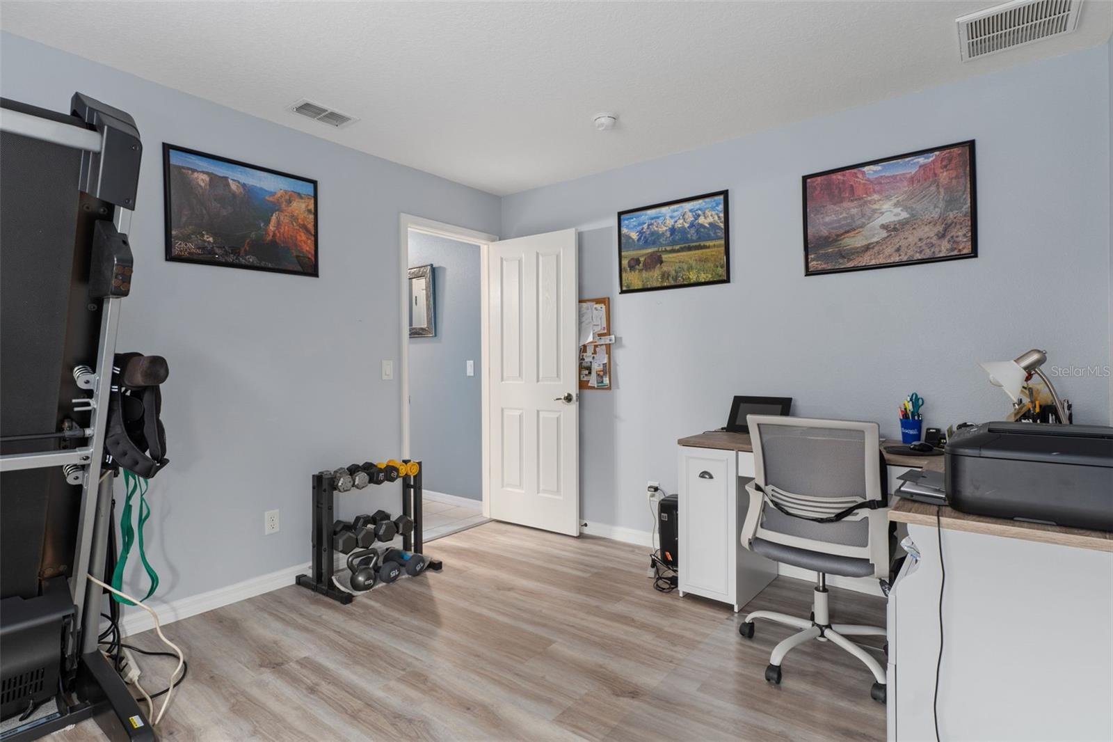 Image 22 of 36 For 6 Coconut Court