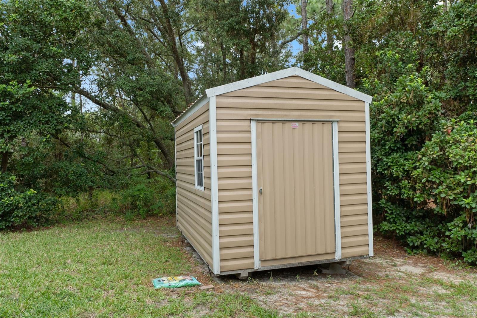 Image 32 of 36 For 6 Coconut Court