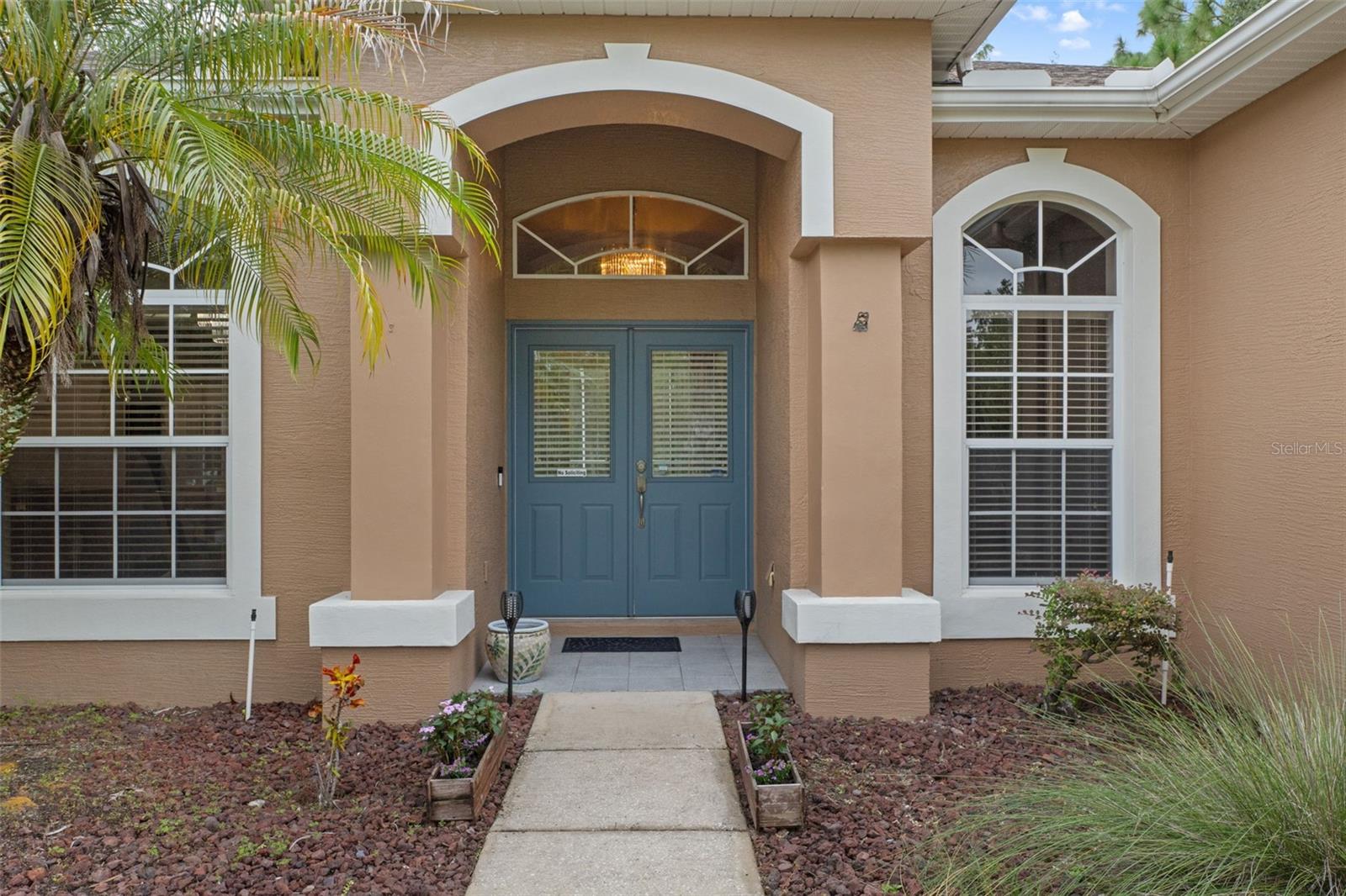 Image 4 of 36 For 6 Coconut Court