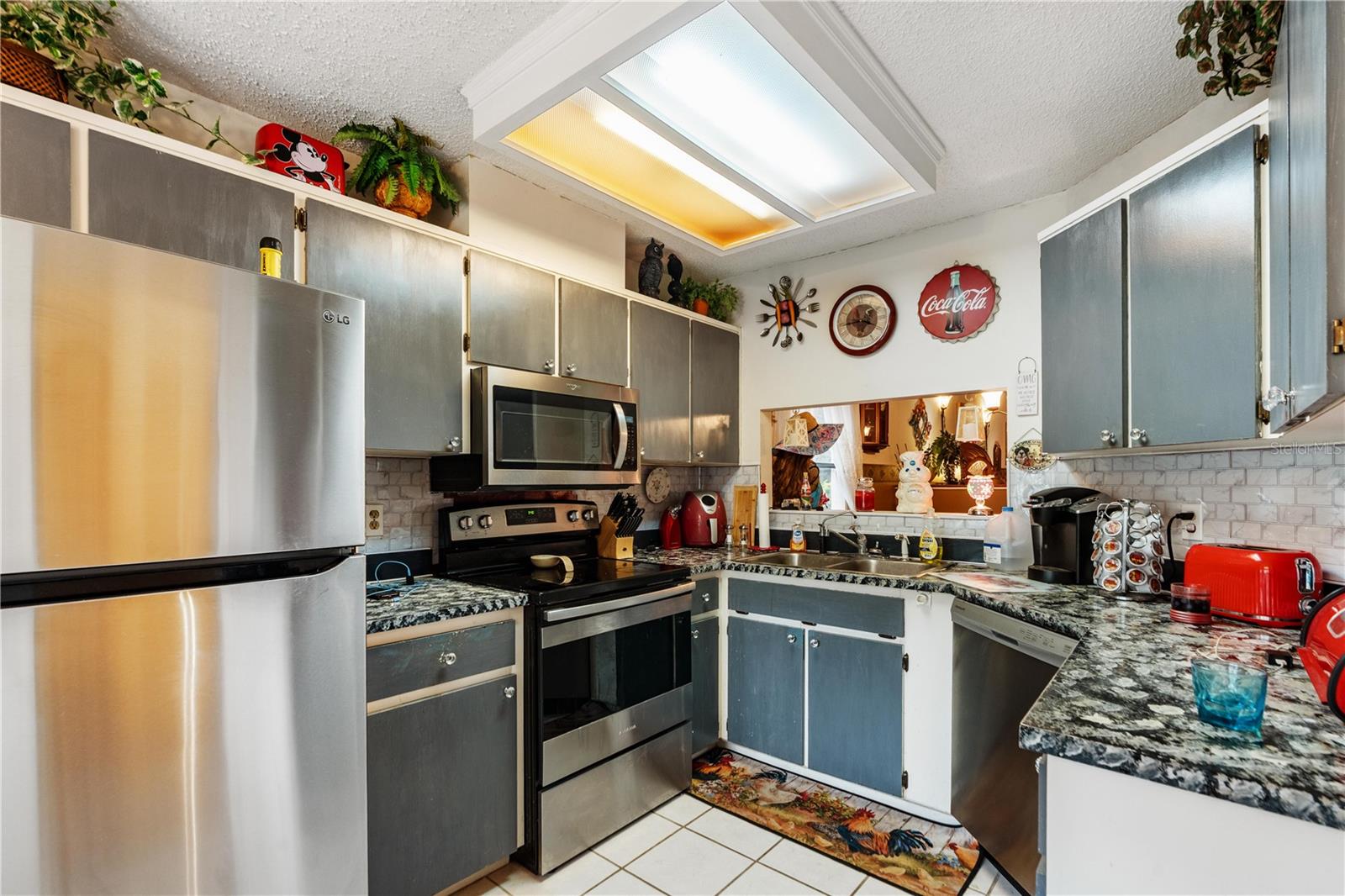 Image 12 of 51 For 11719 Rose Tree Drive
