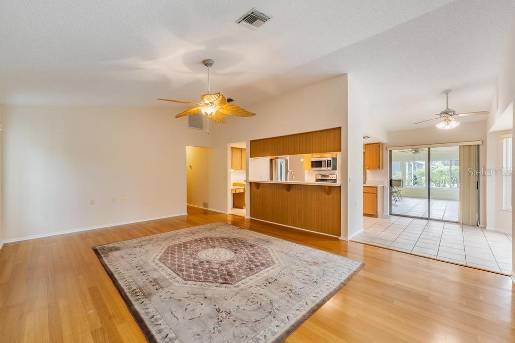 Image 16 of 36 For 4712 Bellemede Boulevard