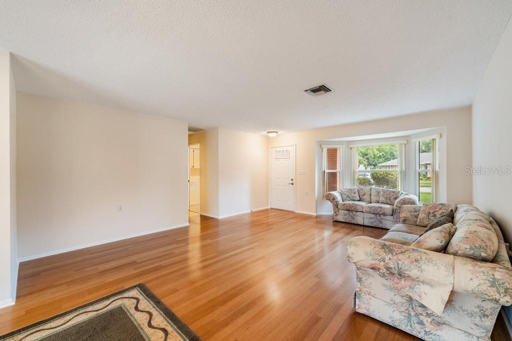 Image 7 of 36 For 4712 Bellemede Boulevard