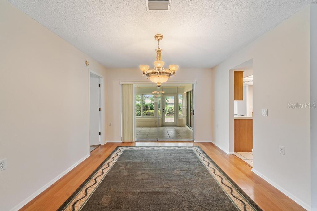 Image 9 of 36 For 4712 Bellemede Boulevard