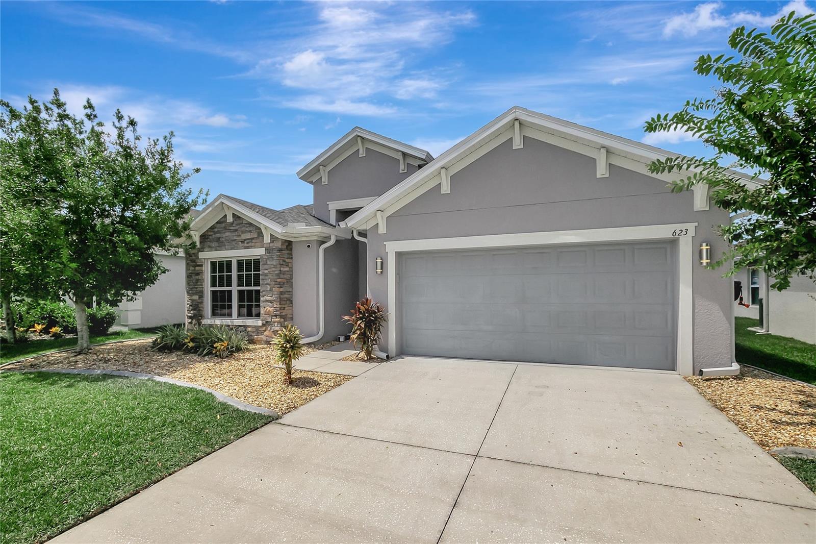 Image 3 of 63 For 623 Hartford Heights Street