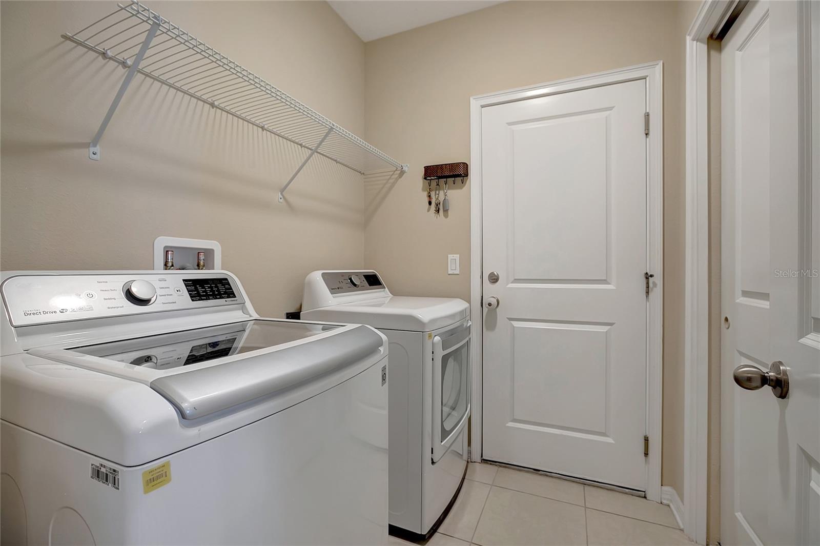 Image 43 of 63 For 623 Hartford Heights Street