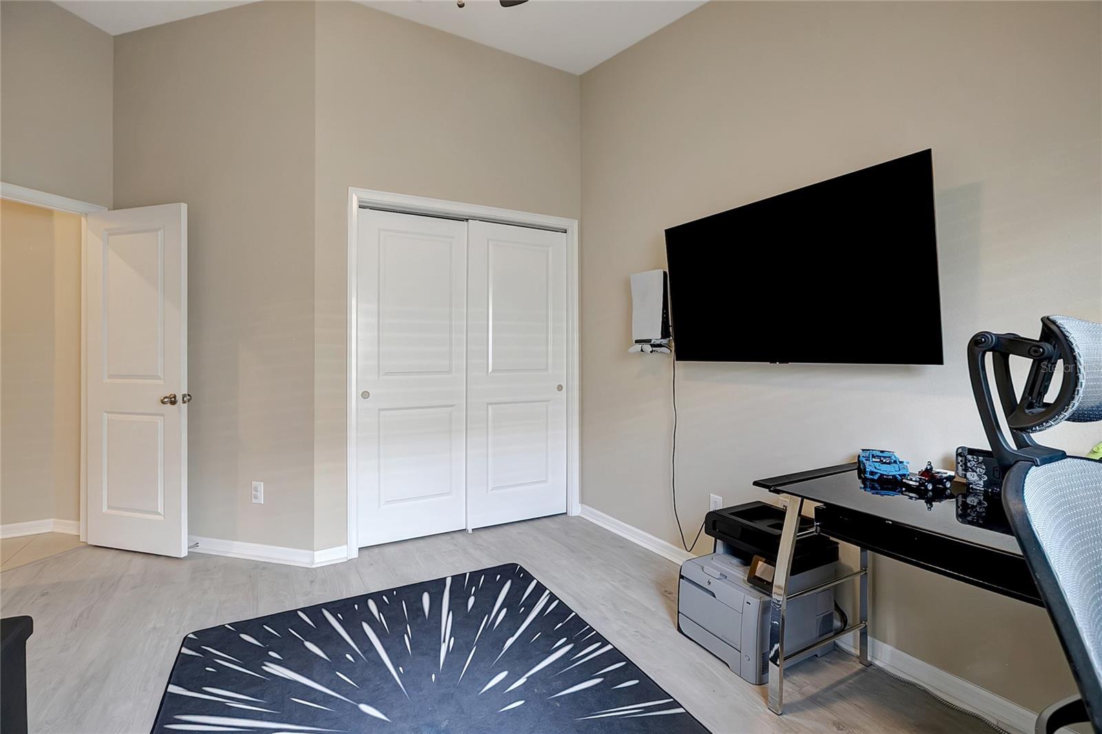 Image 51 of 63 For 623 Hartford Heights Street