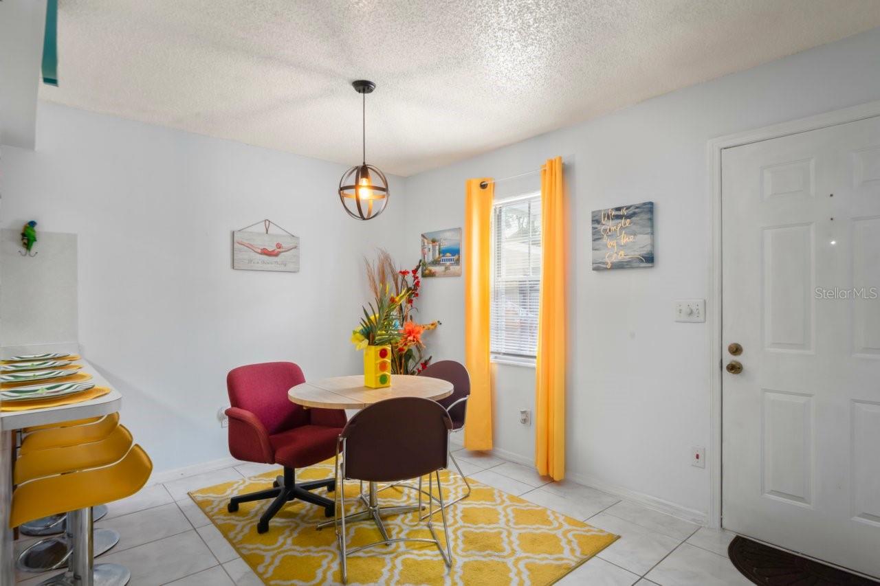 Image 13 of 45 For 6101 Elmhurst Dr  5b