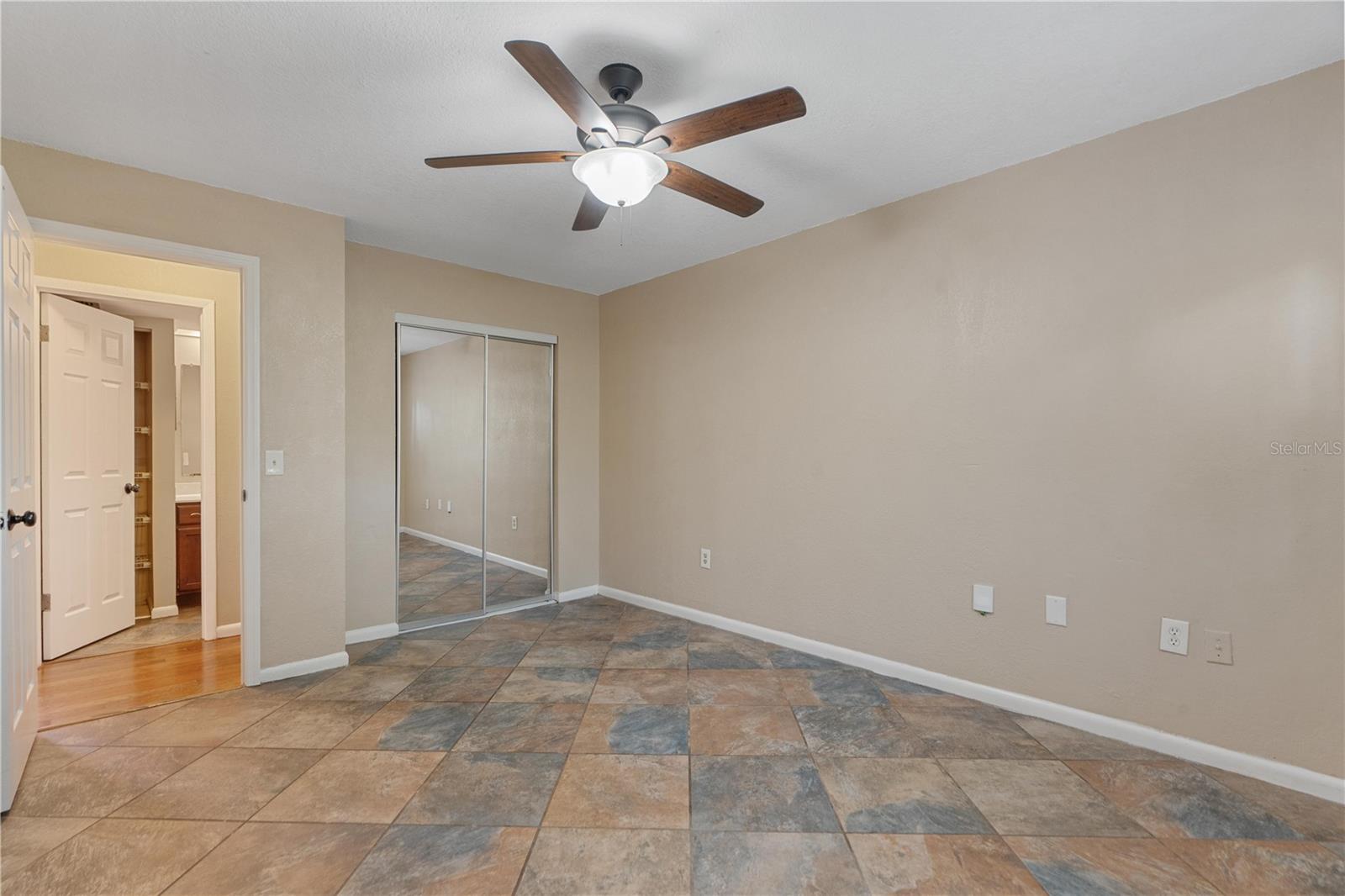 Image 19 of 33 For 6007 Waycross Drive
