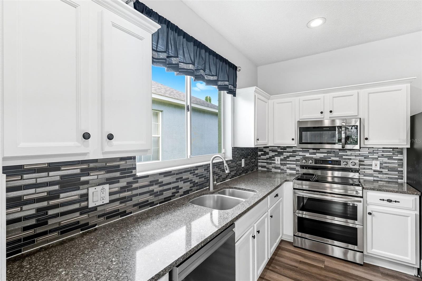 Image 20 of 62 For 10443 Peppergrass Court