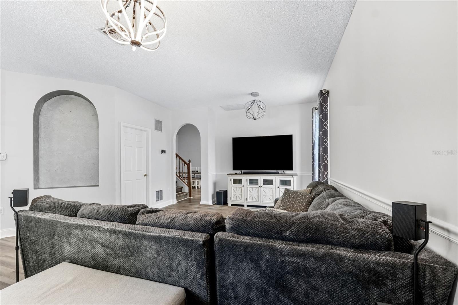 Image 3 of 62 For 10443 Peppergrass Court