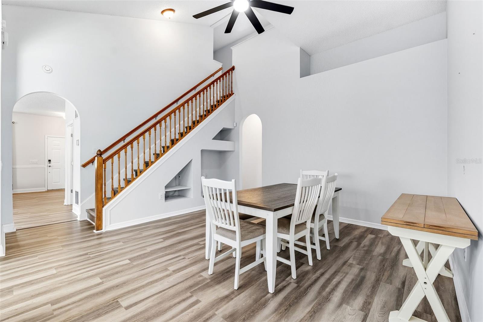 Image 4 of 62 For 10443 Peppergrass Court