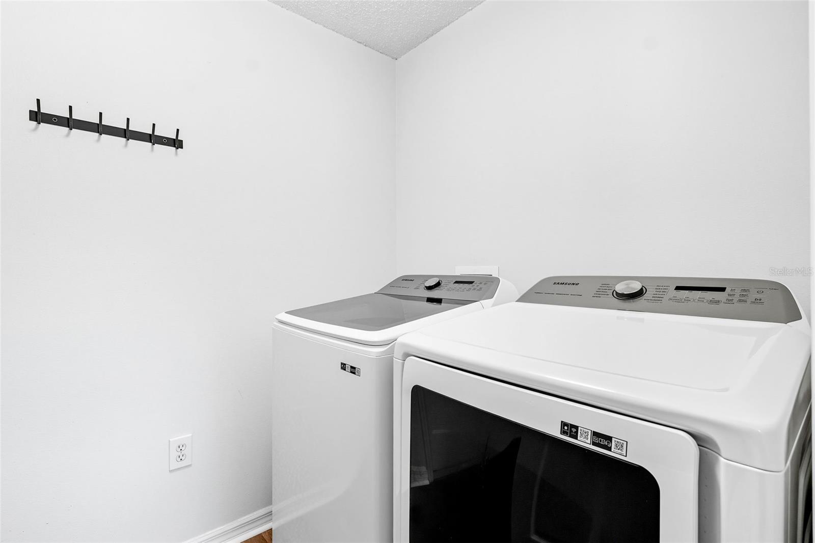 Image 46 of 62 For 10443 Peppergrass Court