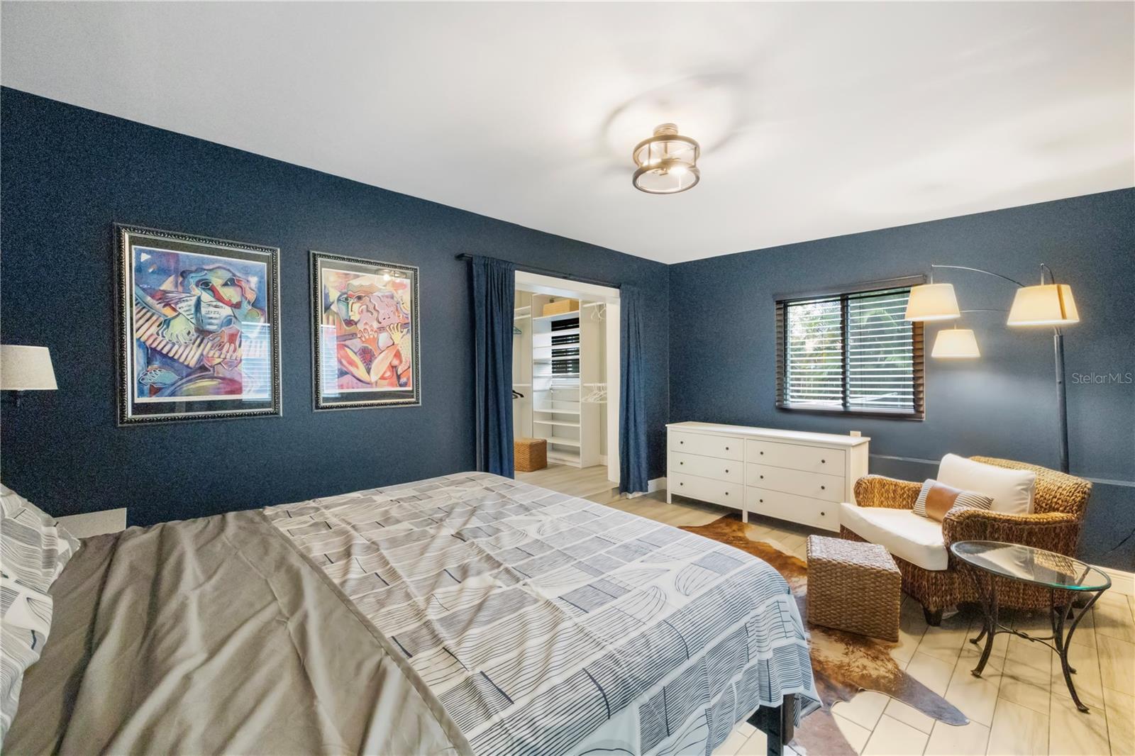 Image 18 of 29 For 832 Florida Avenue