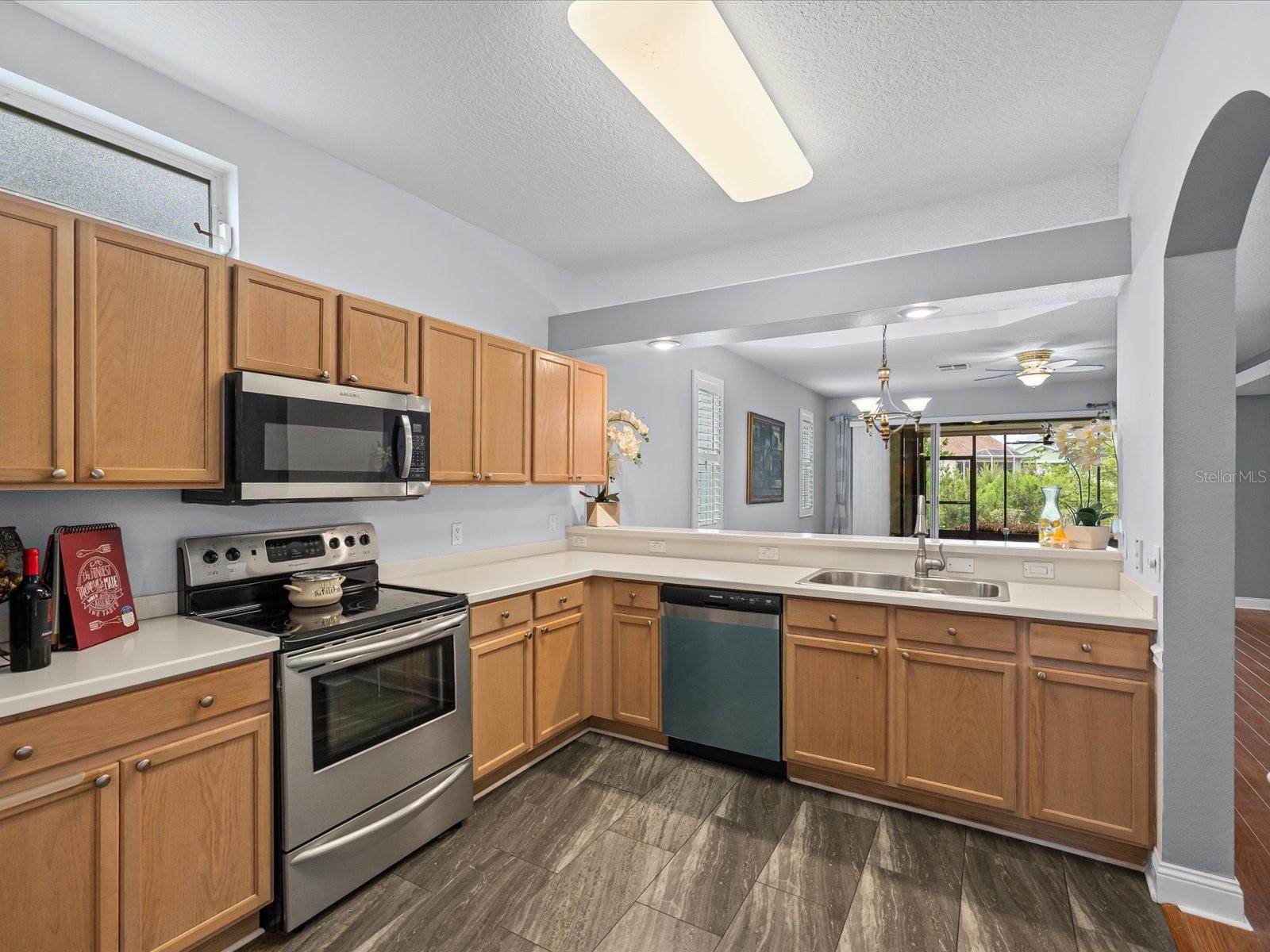 Image 11 of 96 For 7445 Trovita Road