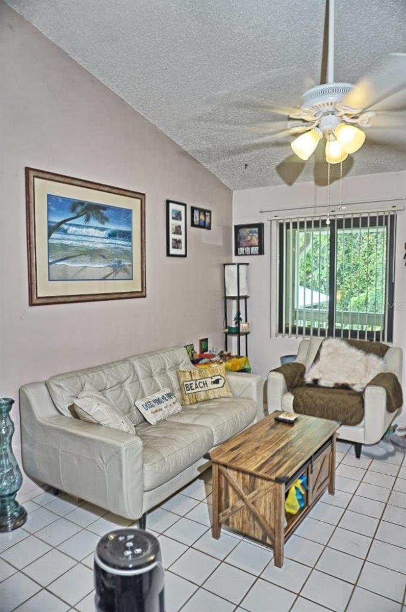 Image 5 of 35 For 20893 Haulover Cove 8