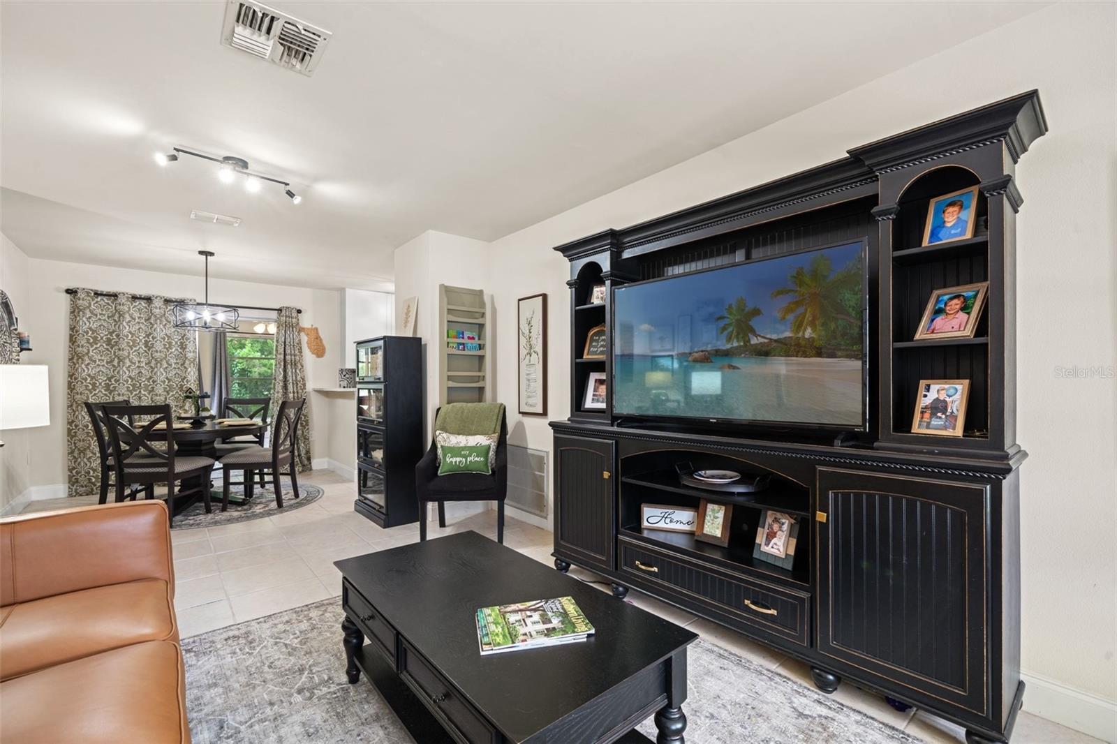 Image 29 of 47 For 2341 Masters Court