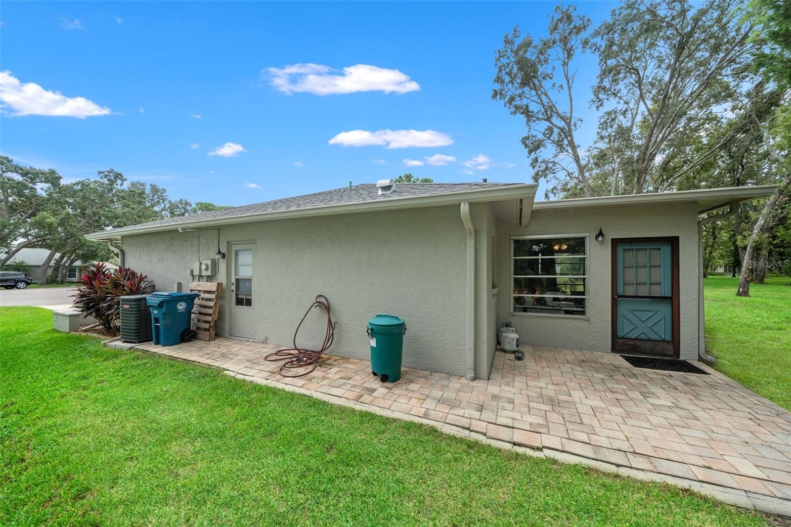 Image 7 of 47 For 2341 Masters Court