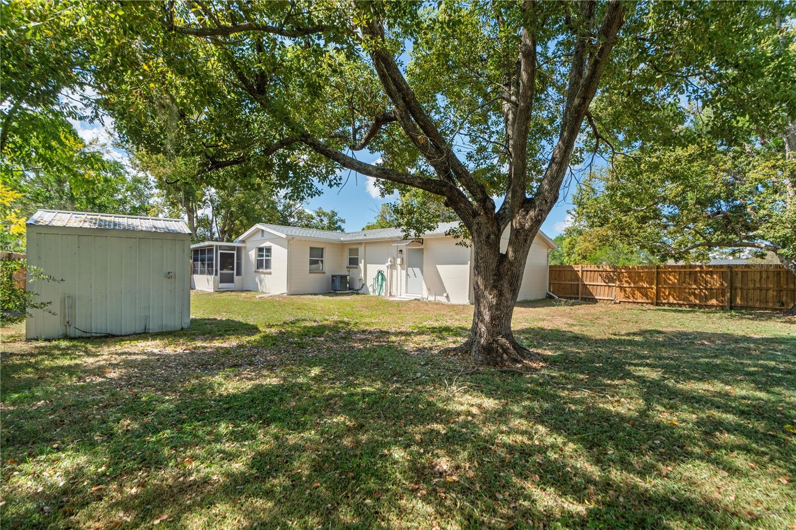 Image 31 of 32 For 4008 Windswept Avenue