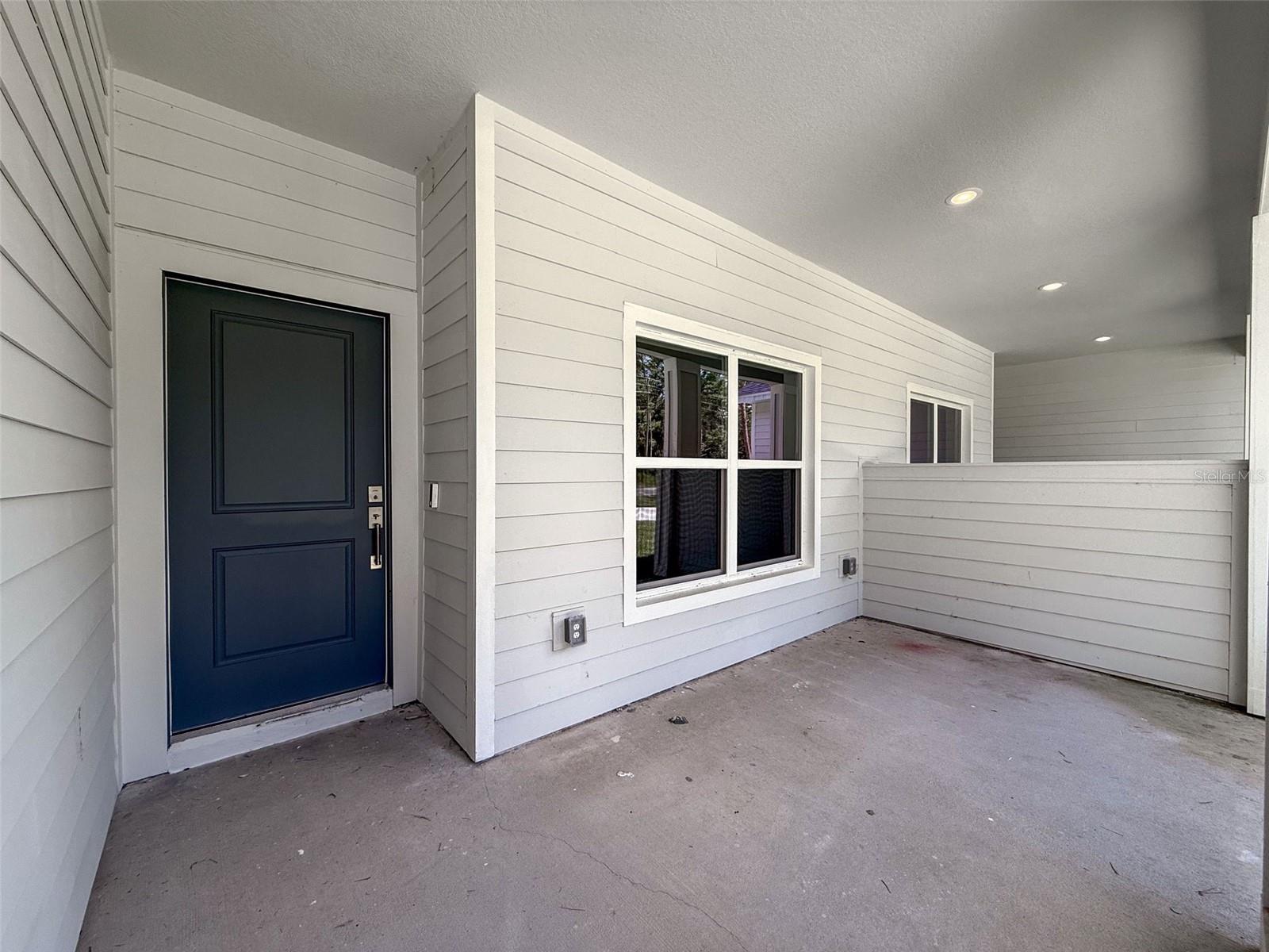 Listing photo id 28 for 6390 Oak Park Boulevard