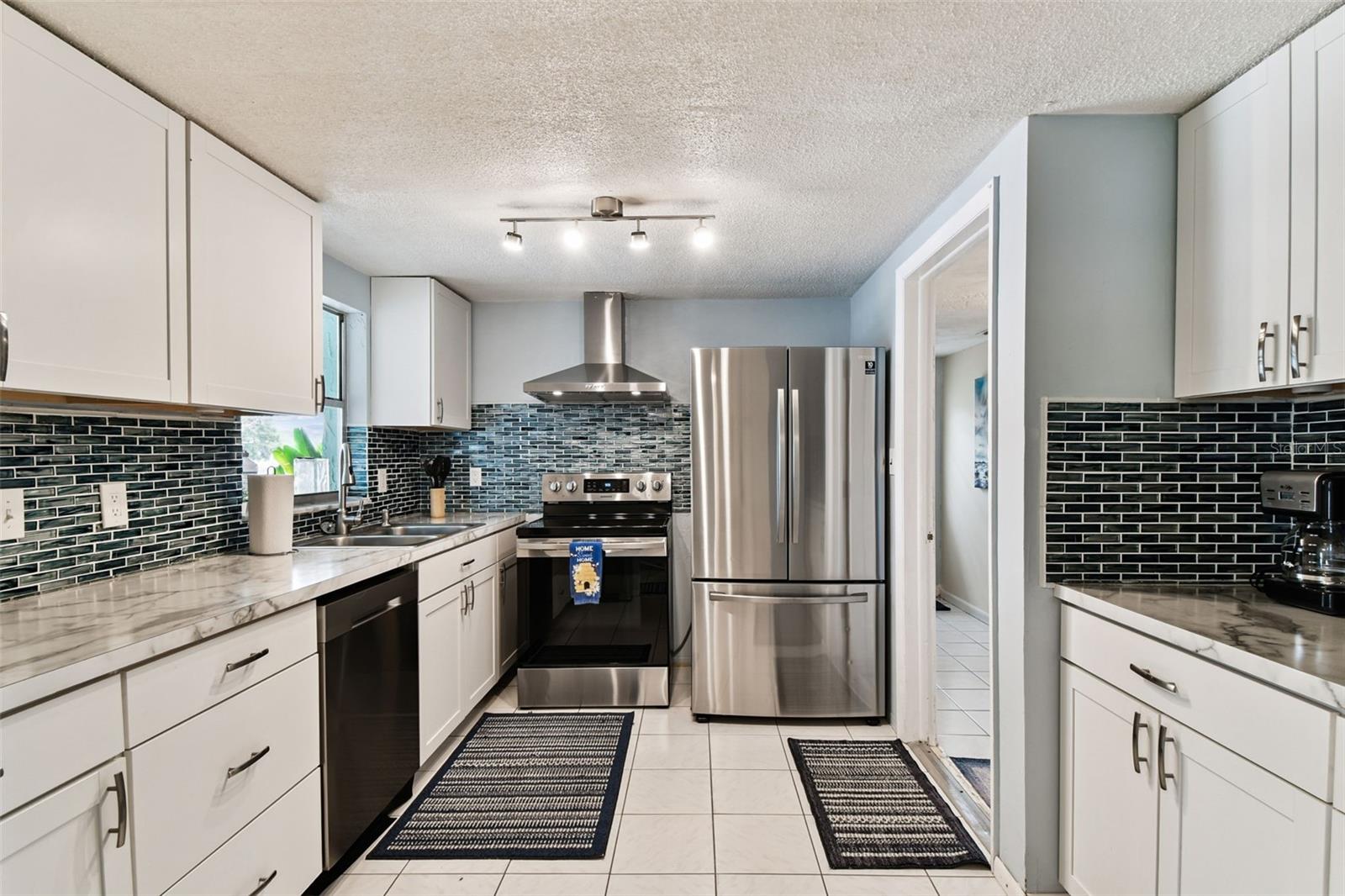 Image 6 of 31 For 10310 Amadeus Drive
