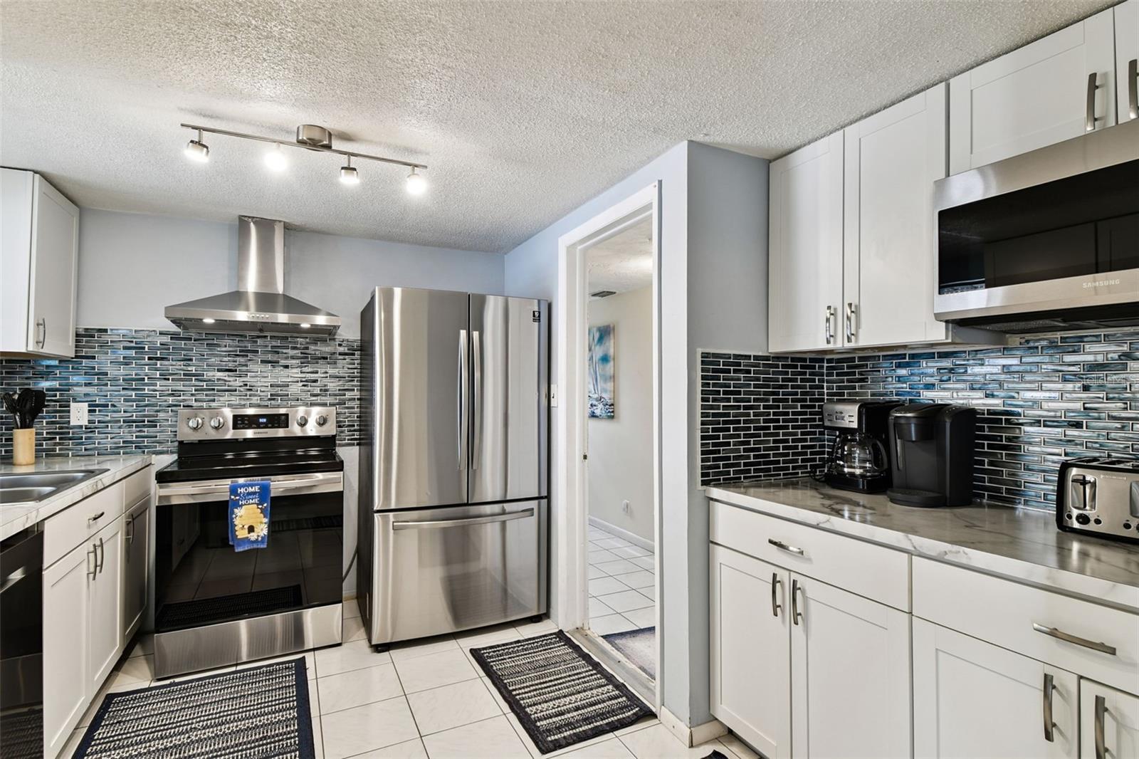 Image 7 of 31 For 10310 Amadeus Drive