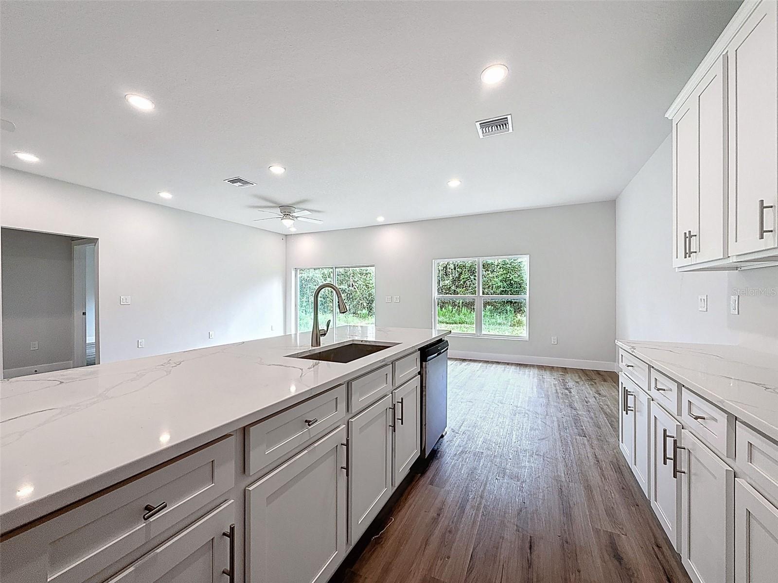 Image 12 of 33 For 6461 Oak Park Boulevard