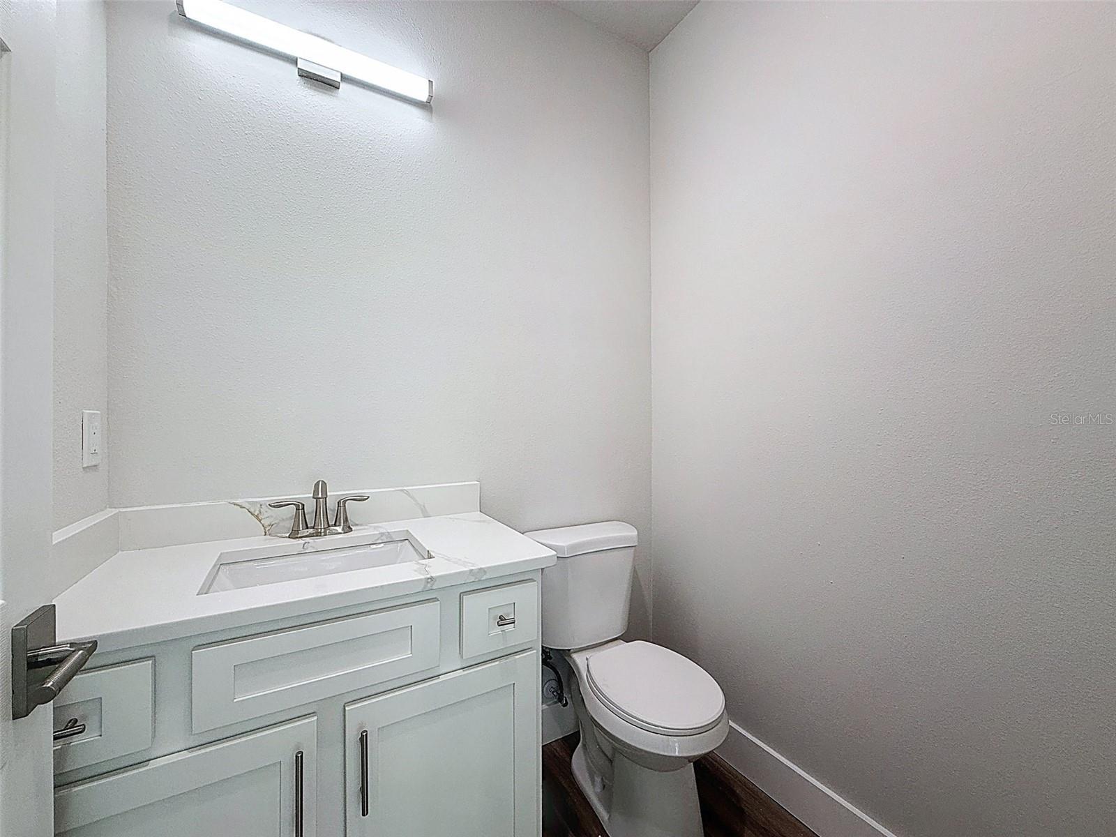 Image 13 of 33 For 6461 Oak Park Boulevard