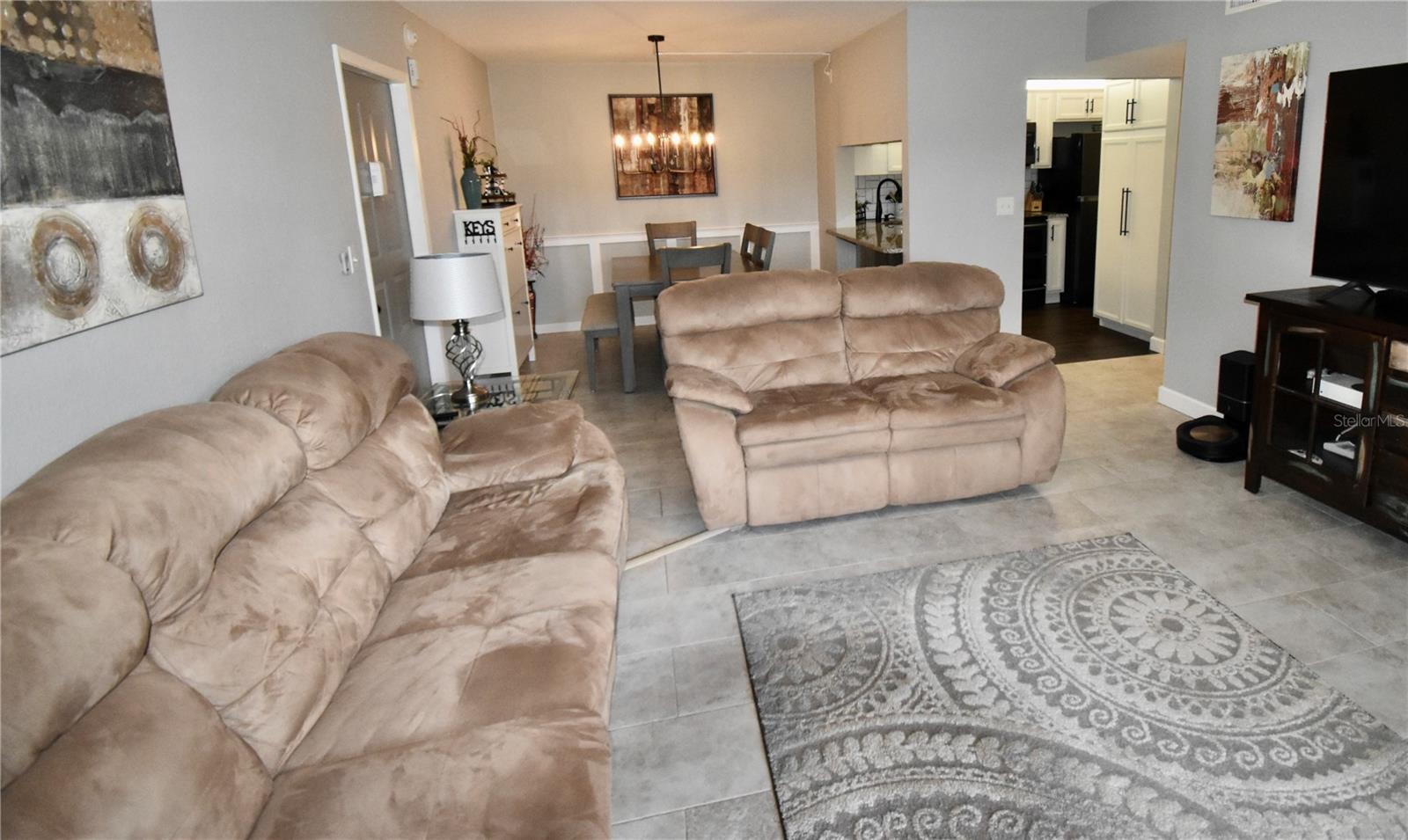 Image 7 of 35 For 3188 Lake Pine Way S D1