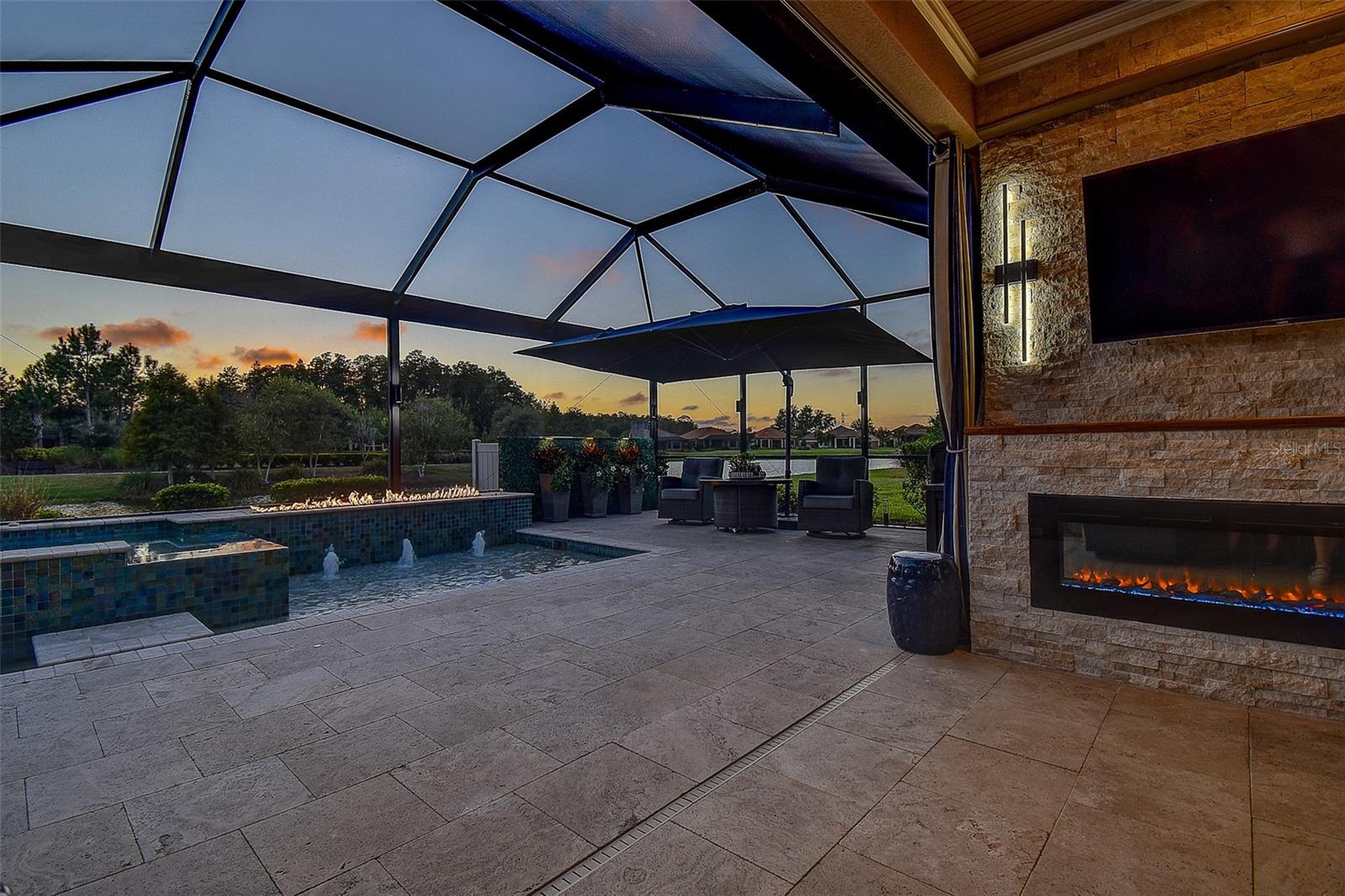 Image 40 of 49 For 11426 Juglans Drive