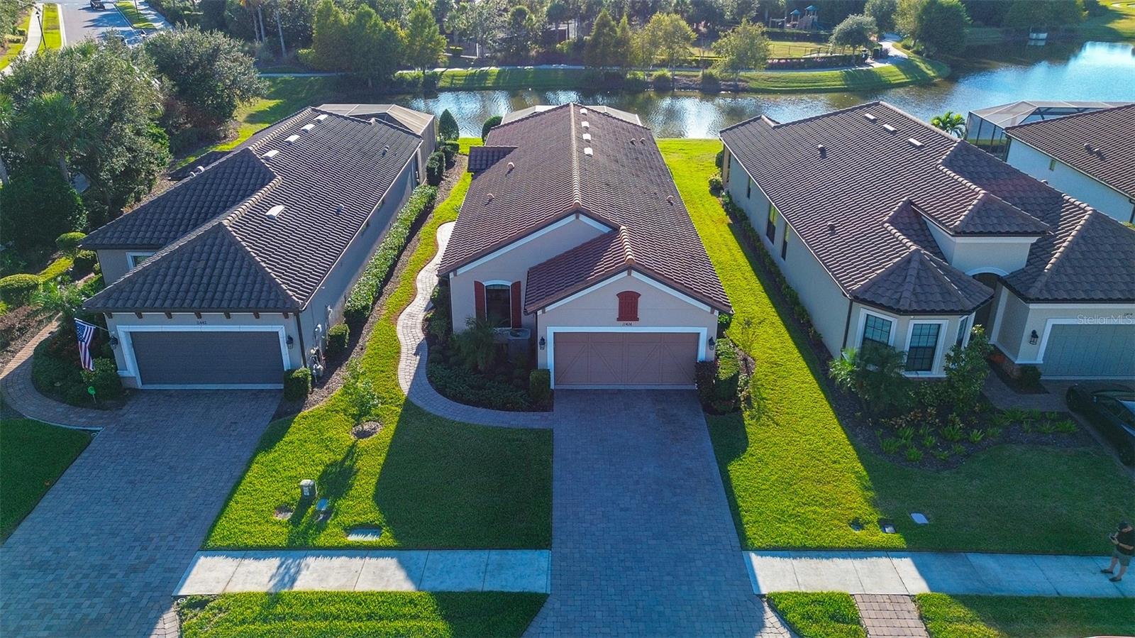 Image 6 of 49 For 11426 Juglans Drive