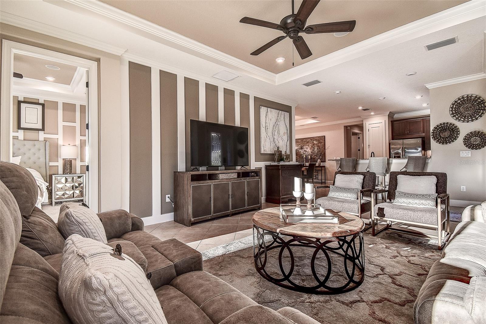 Image 9 of 49 For 11426 Juglans Drive