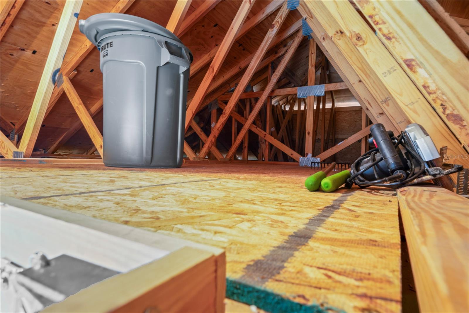 Image 57 of 92 For 11223 Egeria Drive