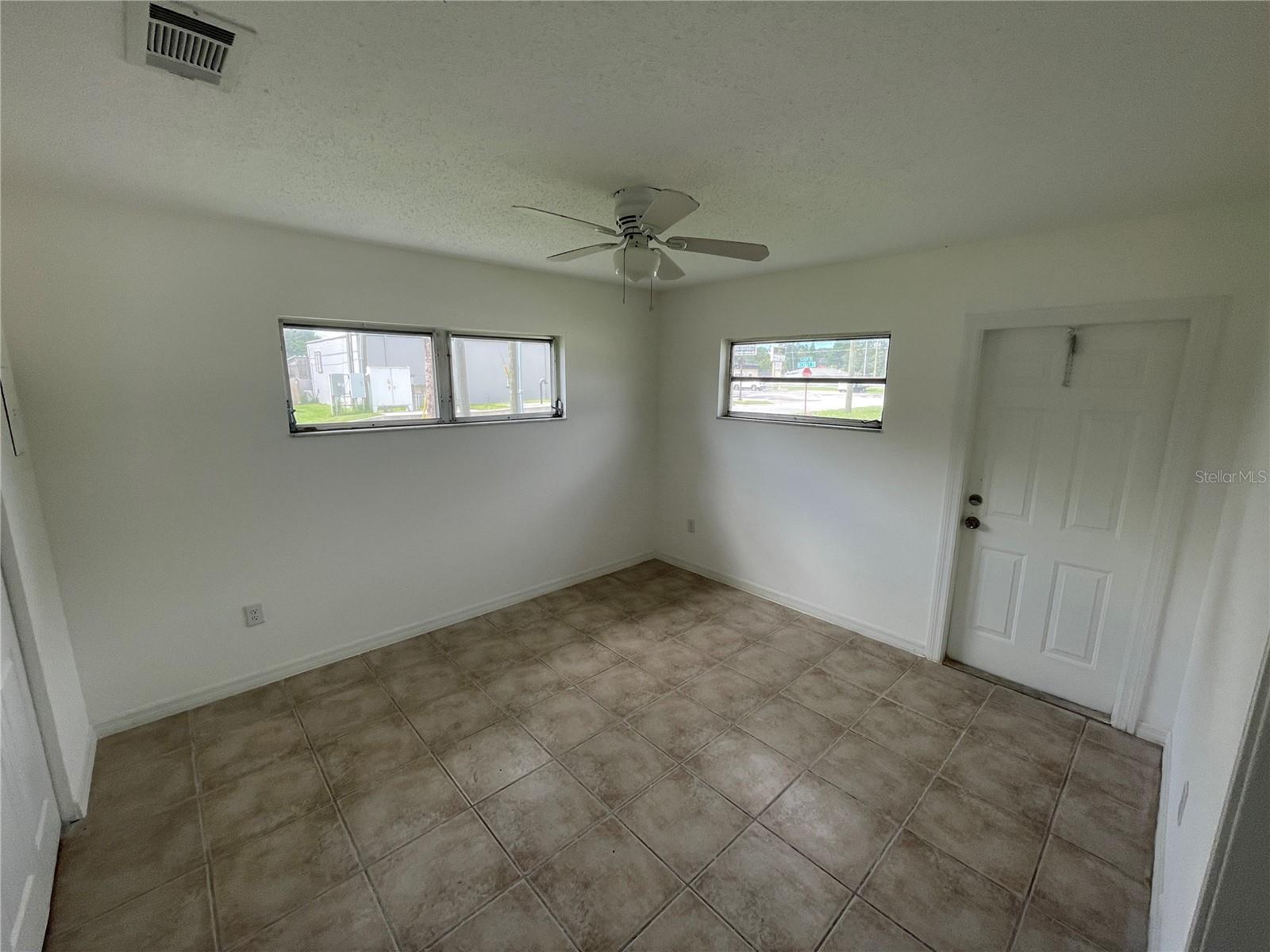 Image 10 of 30 For 5305,5307, 5309 Avery Road