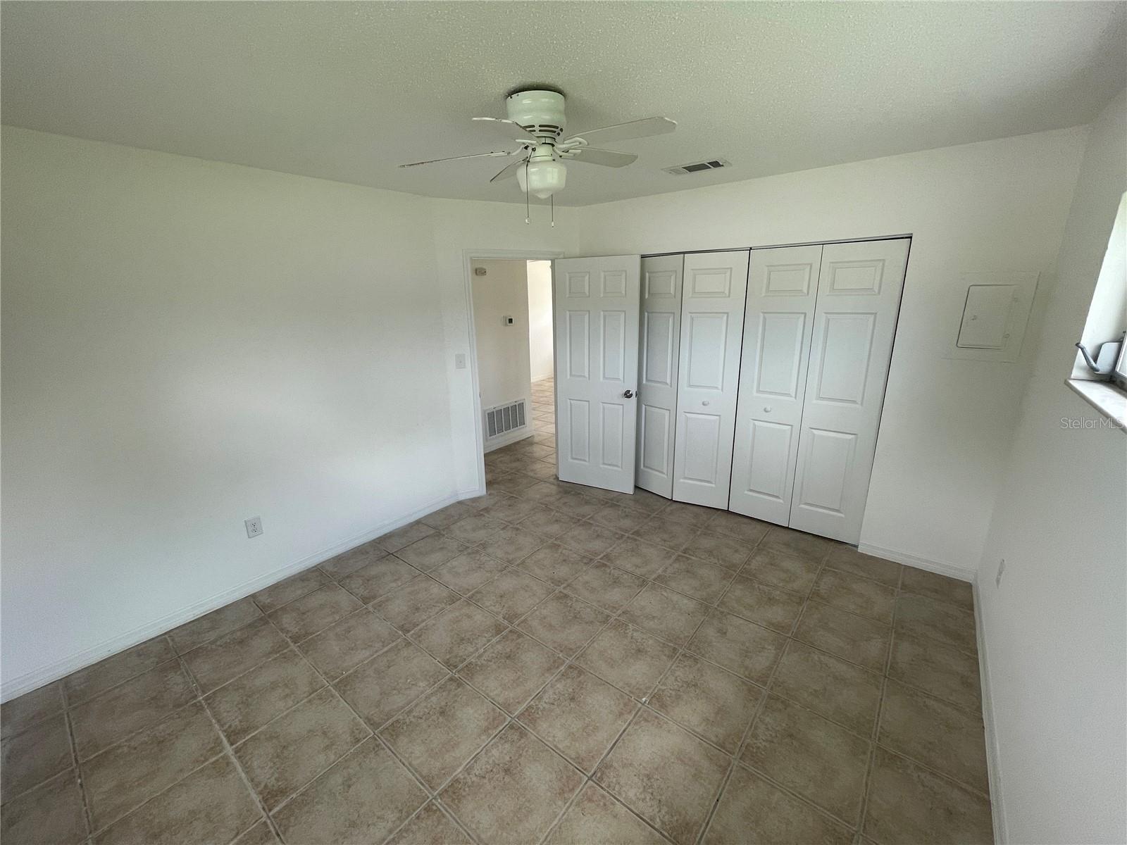 Image 11 of 30 For 5305,5307, 5309 Avery Road