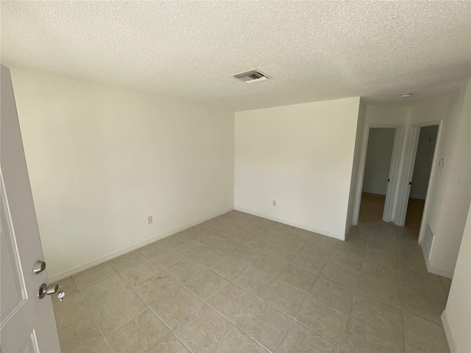 Image 14 of 30 For 5305,5307, 5309 Avery Road