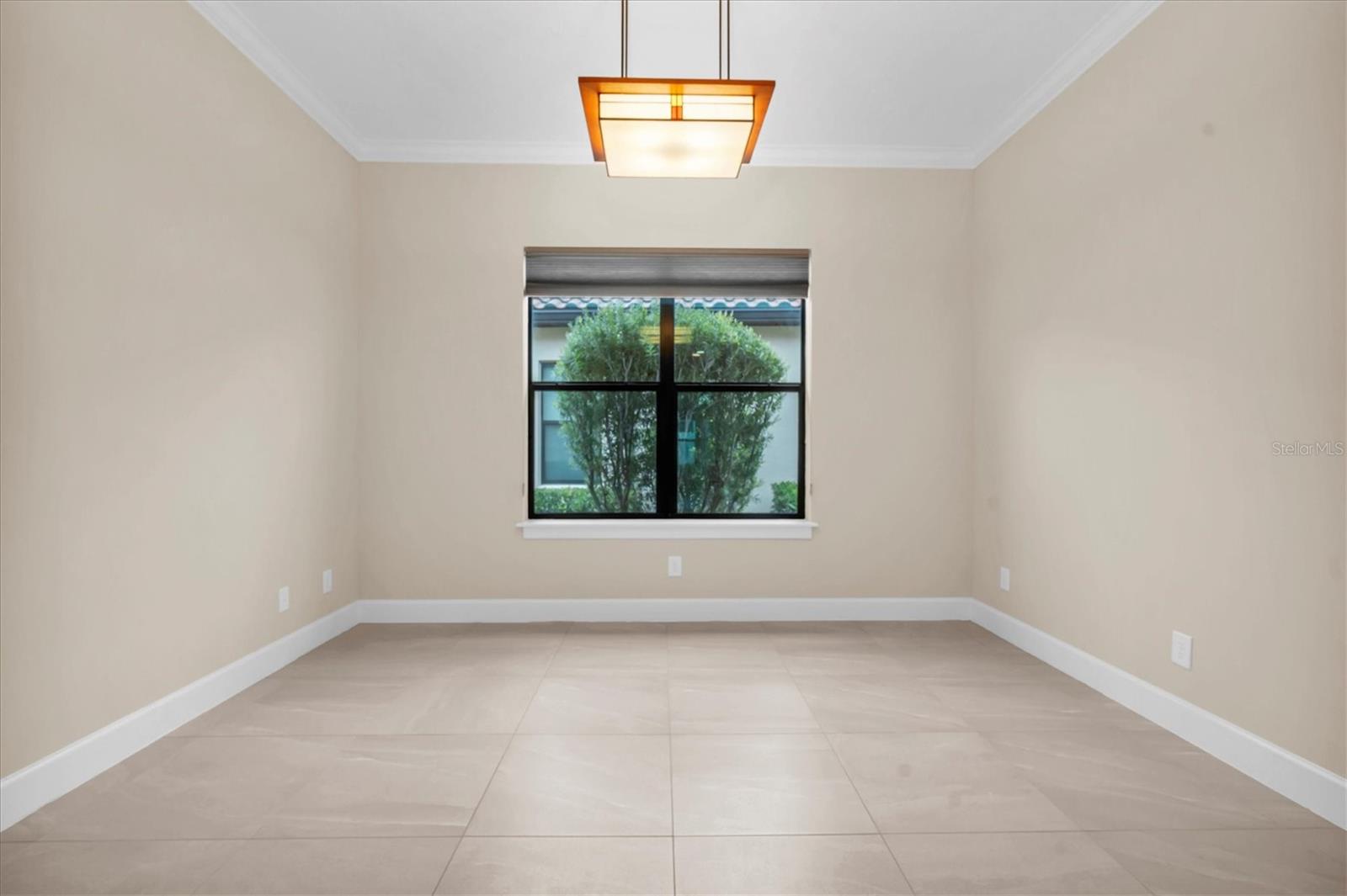 Image 19 of 56 For 11319 Juglans Drive