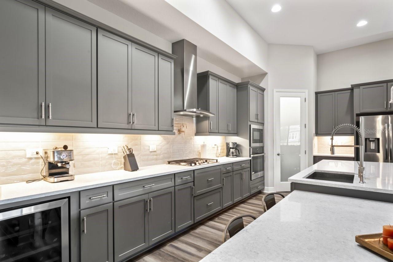 Image 9 of 57 For 4232 Woodland Retreat Boulevard