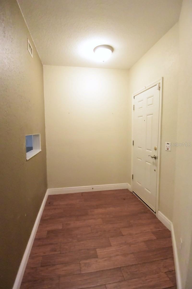 Image 4 of 40 For 3467 Fox Hunt Drive
