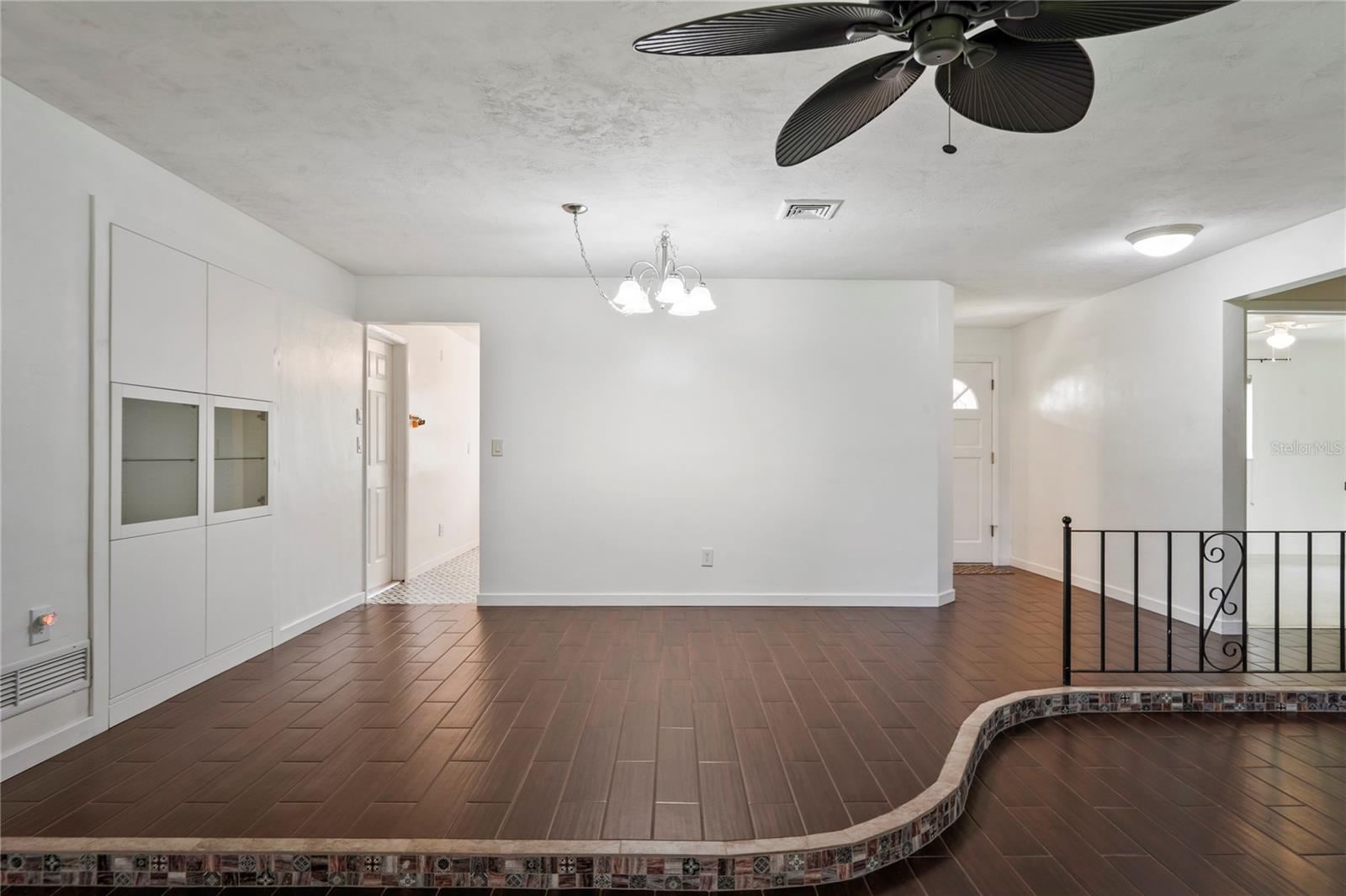 Image 14 of 55 For 1282 Palm Street