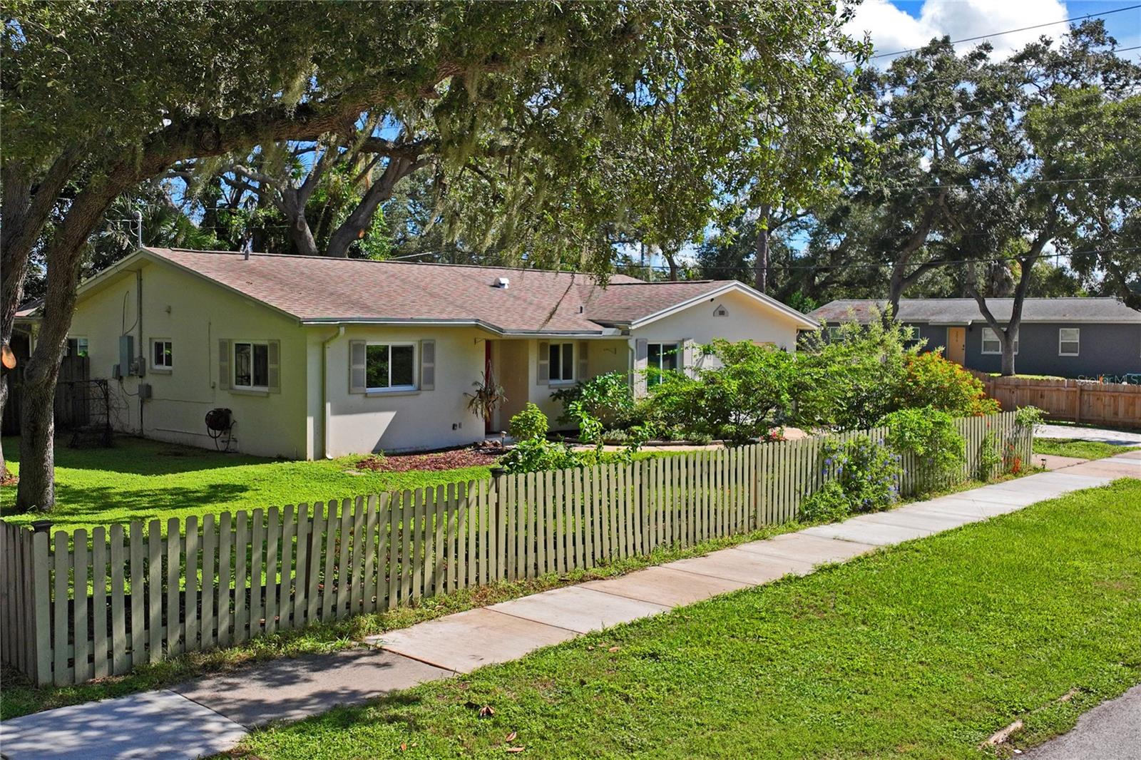 Image 52 of 55 For 1282 Palm Street