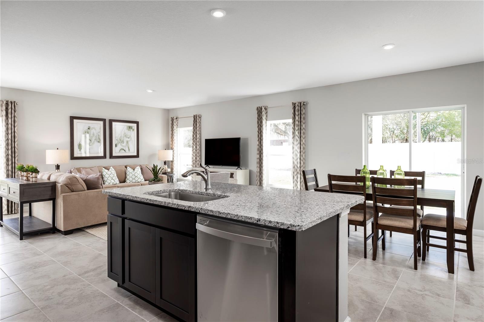 Image 4 of 16 For 2748 Ginger Lane