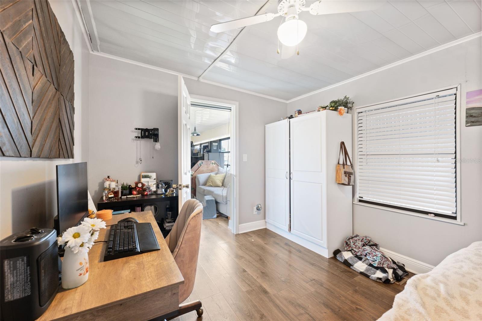 Image 30 of 53 For 14478 Dehaven Avenue